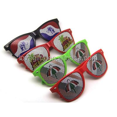 China Fashion sunglasses 2018 pinhole printed glasses party sticker printing promotional sunglasses for sale