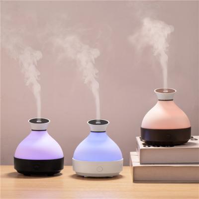 China New 150ML USB Hotel Air Humidifier Essential Oil Ultrasonic Cool Mist Diffuser Ultrasonic Wooden Grain Aroma Diffuser with 7led light for sale