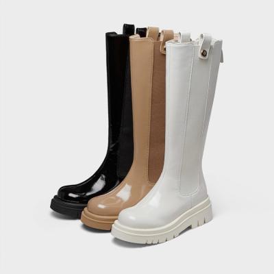 China Women's Rubber Women's Flat Boots Girls Beige White Knee High Boots Fall 2021 Winter Female Lightweight for sale