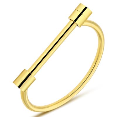 China 2021 Environmental 4 Colors Shape Stainless Steel Bracelet D Shape Horseshoe Buckle Plated Gold Bracelet Jewelry For Women for sale