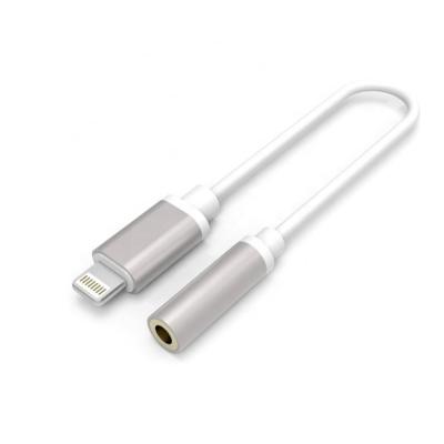 China Speaker MFi Certified Audio Connector To 3.5mm Earphone Jack Adapter For iPhone for sale