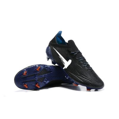 China Durable Men Sports High Low Ankle Soccer Boots Shoes Outdoor/Indoor Soccer Shoes Brazilian Soccer Cleats Boys for sale