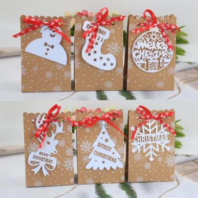 China New Europe Style European Style Christmas Wrapping Paper Snowflake Wrapping Paper Candy Bag 6 Christmas Cards for sale