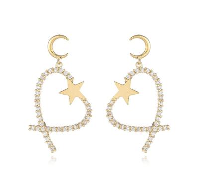 China 2021 New Star Love FASHIONABLE Earrings Moon Long Earrings Personalized Silver Post Earrings for sale