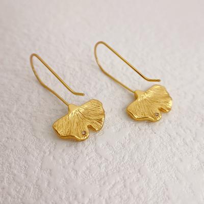 China CLASSIC Aretes real oro 18k gold plated fashion high quality new arrivals design statement luxury women's fancy leaf earrings 2022 for sale