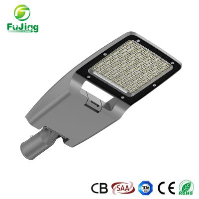 China CB UV Or IR Radiation Light TUV Not Approved LED Road Lamp 100W 150W LED Street Light for sale