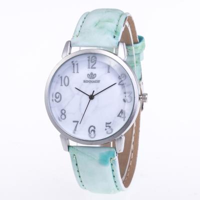 China Hot Sale WJ-7924 ​​Non-Specific Leather Band Hand Watches For Lady Cheap Concise Silver Alloy Case Women Watches for sale