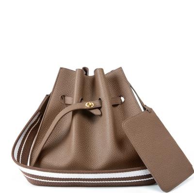 China Genuine Leather Composite Bags  Women Handbags Fashion Cowhide Bucket Bag for sale