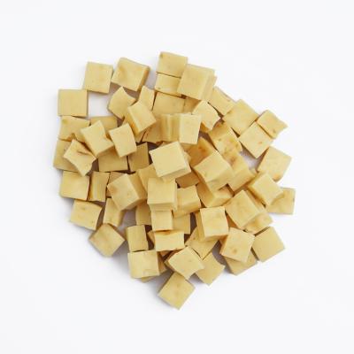 China Sustainable Cheese Cubes Pet Food No Preservatives Added Dog Food Supplement Nutrition Pet Snacks for sale