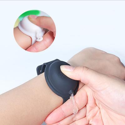 China Watch Shaped Pocket Sanitizer Silicone Hand Sanitizer Wristband Europe New Product Ideas 2020 for sale