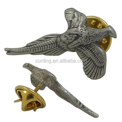 China Custom Europe Eagle Costume Pins For Man's Clothing for sale