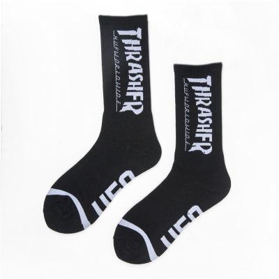 China New Fashion Men's Comfortable Casual Socks Breathable Cotton Long Socks for sale