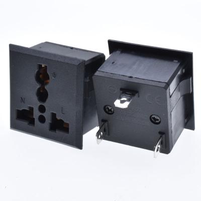 China Industrial Multi Universal Power Socket 5 Ways Inlet 13A250V Socket Panel Mount Module Black Color for sale