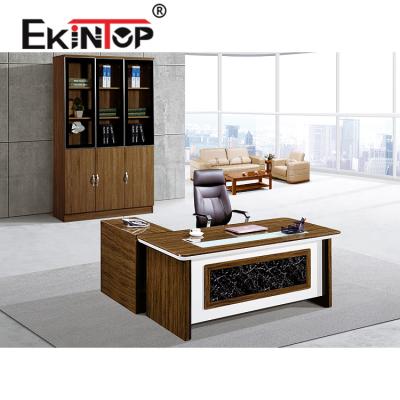 China Customized Ekintop L Shaped Melamine Wood Manager MDF Executive Desk For Office for sale