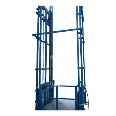 China Garment Stores Manufacturer Custom Stainless Steel Hardware Vertical Elevator Lift Conveyor for sale