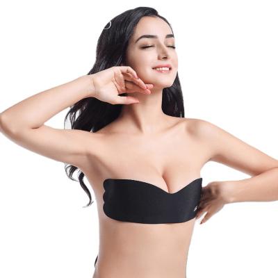 China 2021 New Arrival Breathable Silicone One Piece Front Closure Invisible Strapless Bra for sale