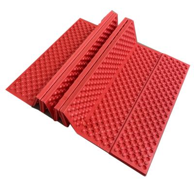 China Lightweight Rug Rise Insulation And XPE Film Moisture Proof Aluminum Foam Camping Folding Outdoor Mat for sale