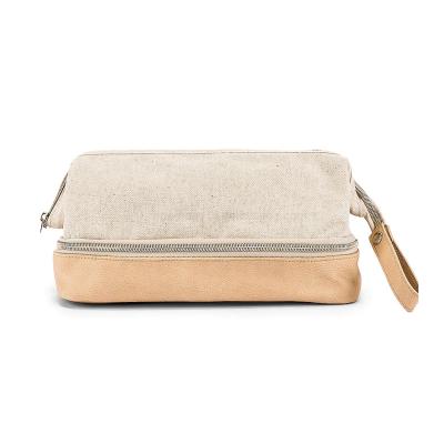 China HZB-30 Vintage Travel Toiletry Bag Beige Dopp Kit Canvas Vegan Leather Toiletry Bag for sale