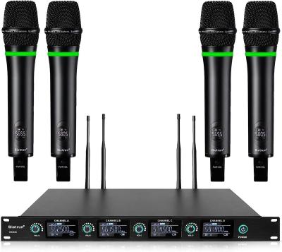 China Handheld Microphone 4 Channel Wireless Microphones System with 4 Rechargeable Handheld Mics, 295FT Range, Professional Wireless UHF Metal for sale