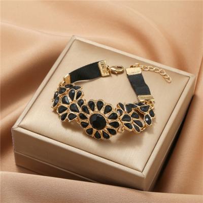 China New Exaggerated Neo-Gothic Gothic Black Rhinestone Bracelet Personality Ladies Flower Stretch Cloth Bracelet Wholesale for sale