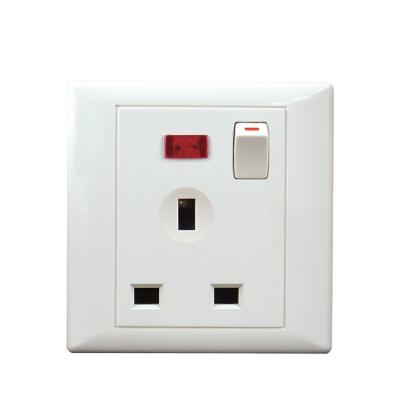 China Residential/Multi-Purpose Socket 13A 3 Pin British Socket With Switch Simple Neon Design for sale