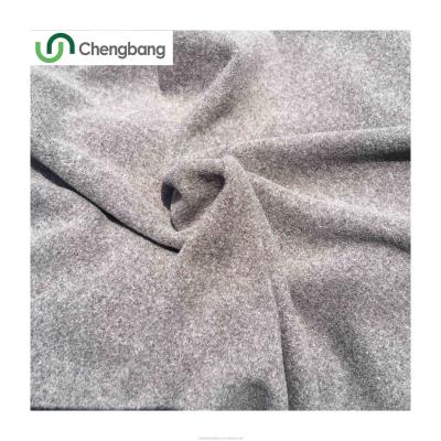 중국 Cationic soft warm thermal stretch fabric breathable brushed polyester fleece for long johns set 판매용