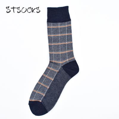 China Antibacterial Popular British Lattice Grid Style Blue Jacquard Lattice Style White Stripe Mens Crew Socks for sale