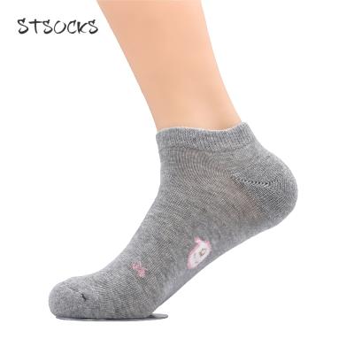 China Custom Wholesale Bulk Antibacterial Logo Lovely Funny Soft Comfortable Hot Teen Girl's Funky Foot Wear Socks for sale