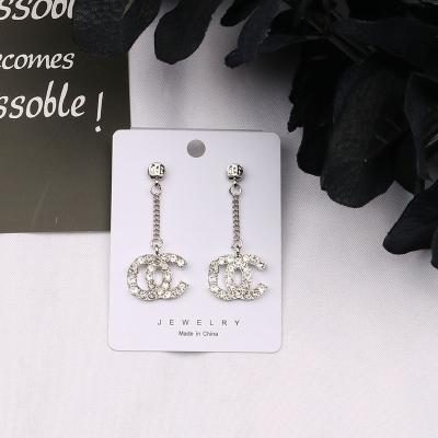 China 2022 New Vintage Style Jewelry Luxury Stud Baguette Designer Women Earrings for sale