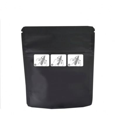 China Matte Soft Touch 3.5g 7g 14g 28g Mylar Zipper Bag Smell Proof Moisture Proof for Gummies for sale