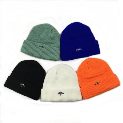 China JOINT Brand Different Color Fashion Manufacturing Profession Acrylic Winter Beanie Hats for sale