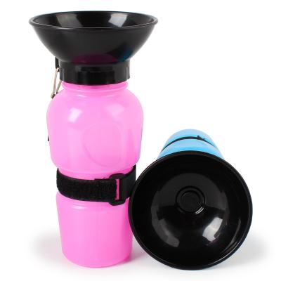 China Portable Dog Squeeze Pet Drinker Outdoor Pet Drinking Cup for sale