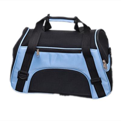 China New Portable Pet Breathable Bag Cat and Dog Bag Wear-resistant Outdoor Backpack for sale