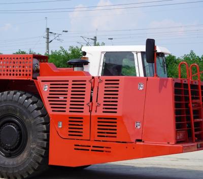 China                  Tunnel Mine Rock Wheel Underground Dump Truck St30 Underground Haul Dump Truck              for sale