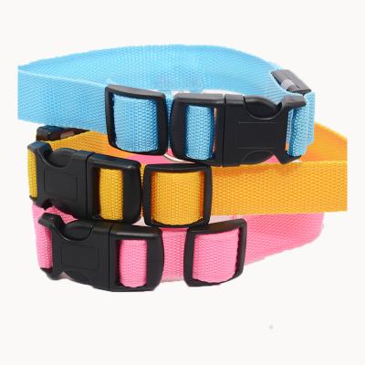 China Pet Stored Secure Night Nylon Safety Collar Adjustable Dog LED Light Up LED Dog Collar for sale