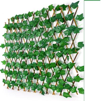 China Easy to Install and Disassemble Faux Leaf Artificial Ivy Expandable Privacy Fence Screen for Outdoor Balcony Patio, Decorative Faux Ivy Fencing Panel for sale