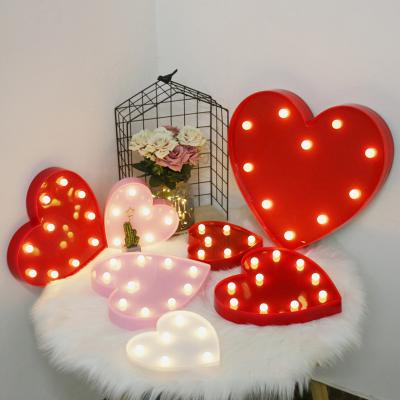 China Modern Christmas Light Heart Shape Lit Metal Wedding Arch Lamps Icon Heart Shaped Lamp Led Night Light for sale