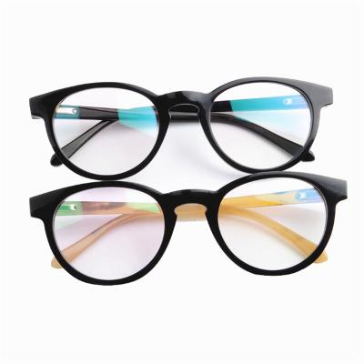 China Custom Buffalo Horn Glasses Frames OYE 353 OEM Vintage Optical Sight Buffalo Horn Glasses Frames 2019 New for sale