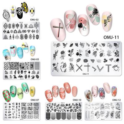 China High Quality Nail Art Template Fashion Design Stainless Steel Flowers Nail Art Tip Nail Forms Nail Extension Nail Print Template for sale