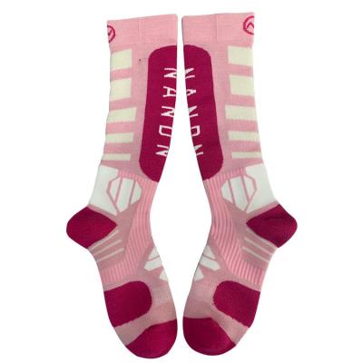 China Body Logo Position 100% Wool Women's Crew Length Mountaineering Socks for Winter Sports for sale