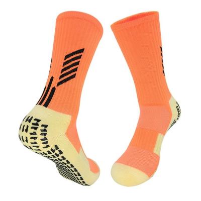 China 11 Colours Cotton Non Slip Basketball Socks for Men's Outdoor Sports and Casual Wear for sale