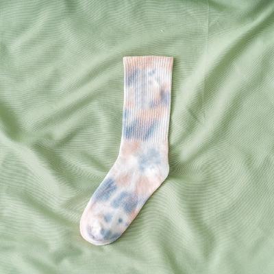 China 70%cotton 25%polyester 5%spandex Unisex Tie Dye Socks Regular Style Direct Supply for sale