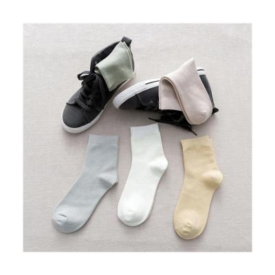 China Regular Style Solid Pattern Winter Cotton Socks for Women Knitted Bamboo Material for sale