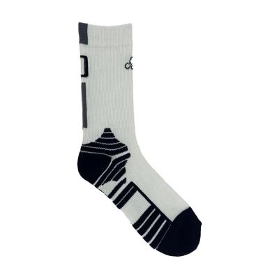 China Middle Tube Grip Sports Socks for Men Women Custom Cotton Orange White Quick Dry for sale