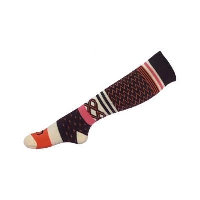 China Orange Custom Warm Komfortable Lady Knie Dicke Wolle Lange Sport Stricksocken Frauen Knie Hohe Socken zu verkaufen