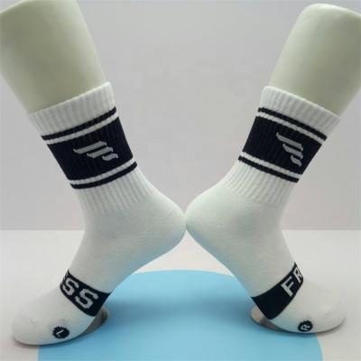 Chine Conception géométrique chaussettes de sport antidérapantes en coton épais pour unisexe 22% de tissu en polyamide à vendre