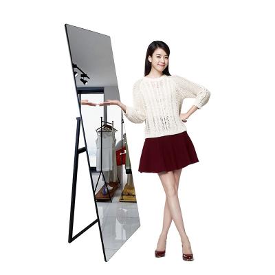 China 43 Inch Mirror Poster Display Indoor Moving Floor Standing PCAP To Touch Indoor Smart Digital LED Poster Screen for sale