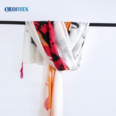 China 80 Polyester+20 Viscose 2020 Ethnic Style Custom Printing Cotton Voile Fashion Shawl Pleated Printed Shawl for sale