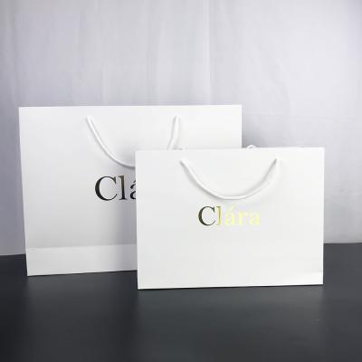 China Recyclable Health Care Product Handbag Customized Shopping Foldable Bag With Logo for sale