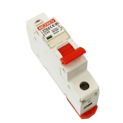 China Cooper Mini MCB Electrical Circuit Breaker XTM-8 1P 32A Manual Transfer Breaker Switch for sale